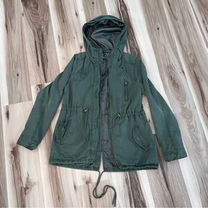 Vintage Ambiance Army Green Jacket
